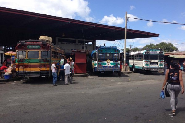 Mercado Roberto Huembes Bus Station, Managua Nicaragua