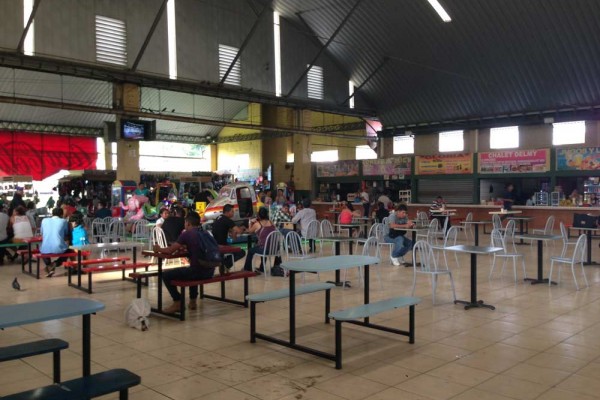 Terminal de buses Sonsonate, El Salvador
